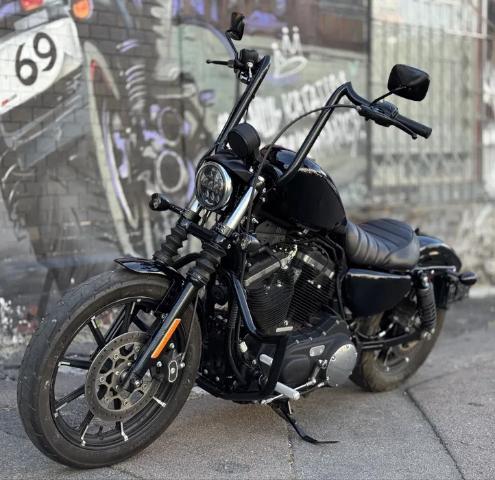 Harley-Davidson Sportster 883