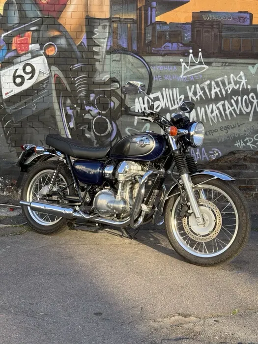 Kawasaki W 800
