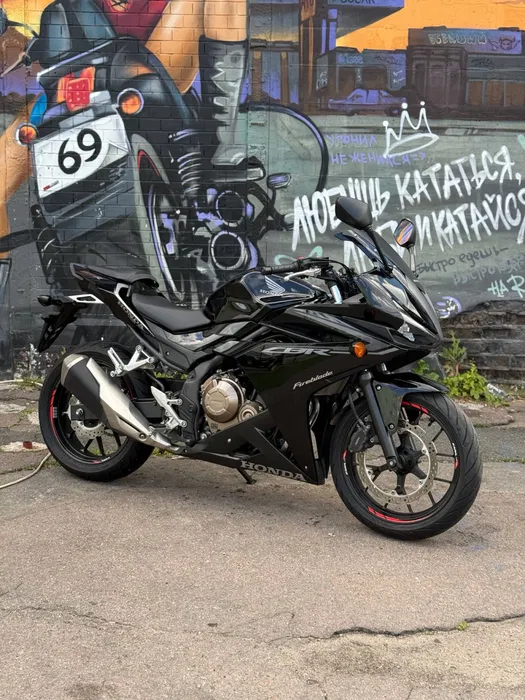 Honda CBR400R