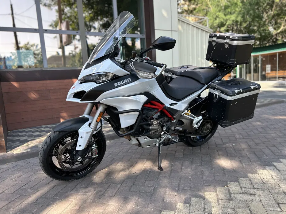 Ducati Multistrada 1200S