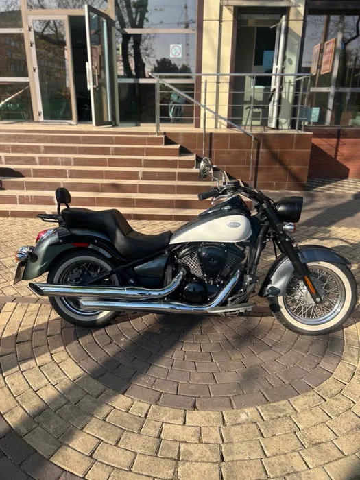 Kawasaki VN 900 (Vulcan 900)