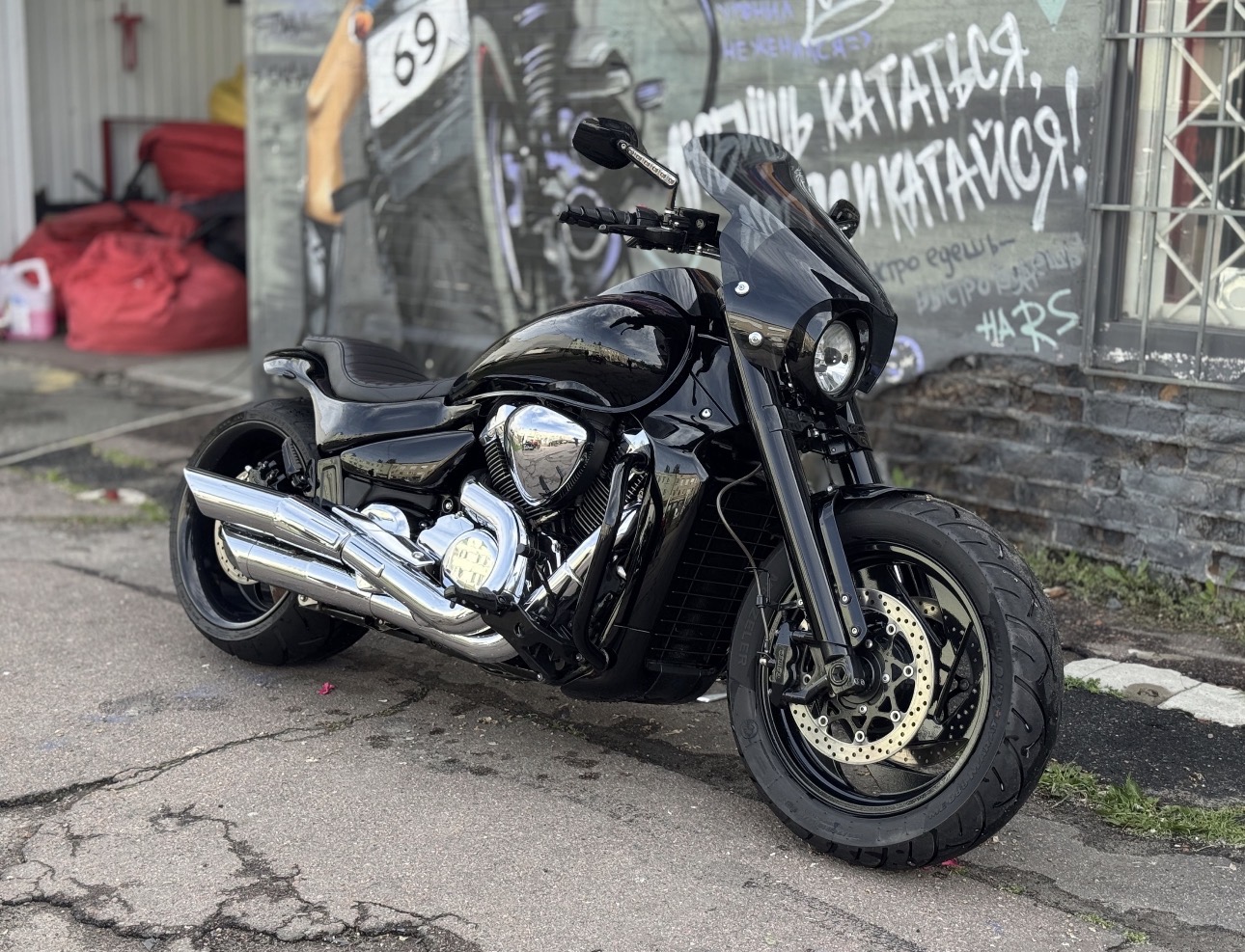 Suzuki Intruder M1800R