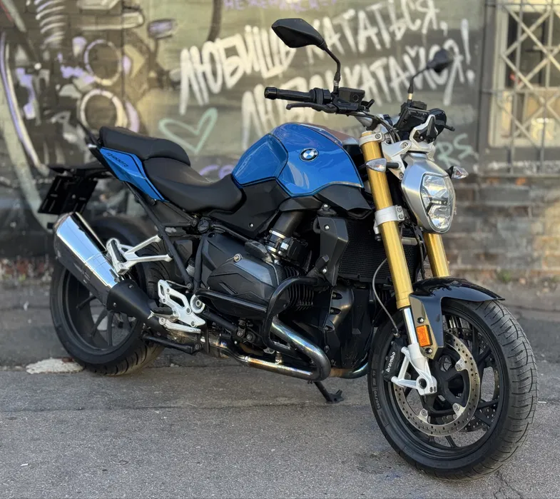 BMW r1200r