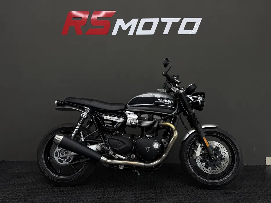 Triumph Speed Twin 1200