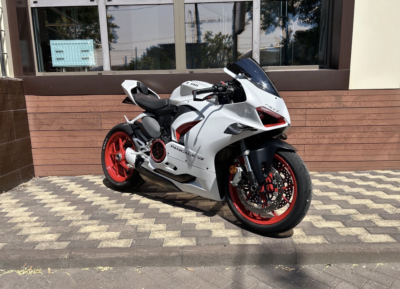 Ducati Panigale V2