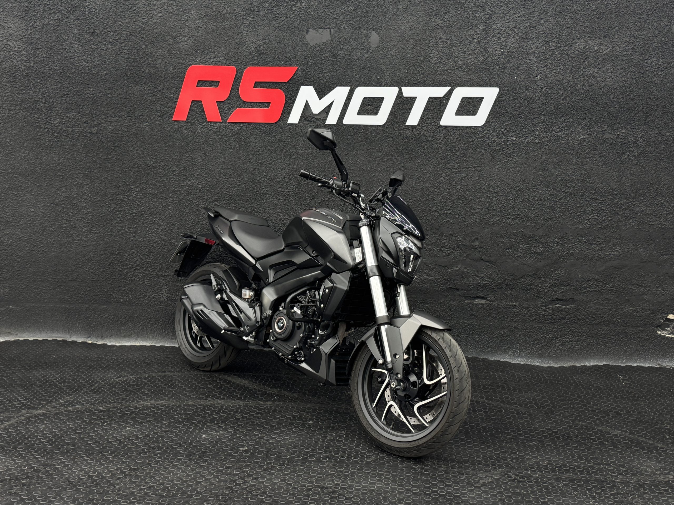 Bajaj Dominar 400