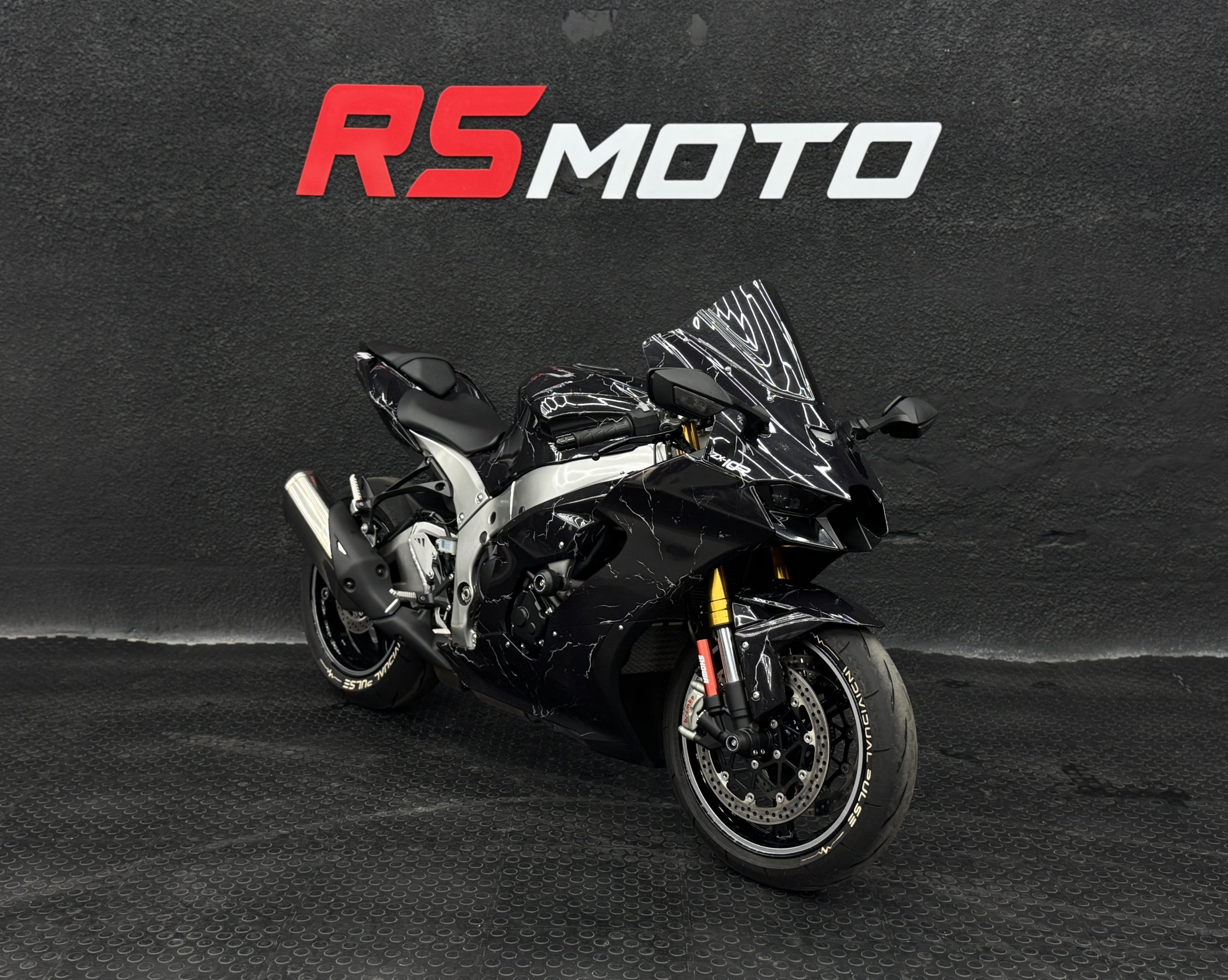 Kawasaki Ninja ZX-10R 40th Anniversary Edition